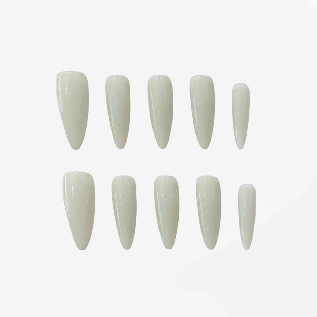 Cream Classic Handmade Press On Nails - Arcanus Nails