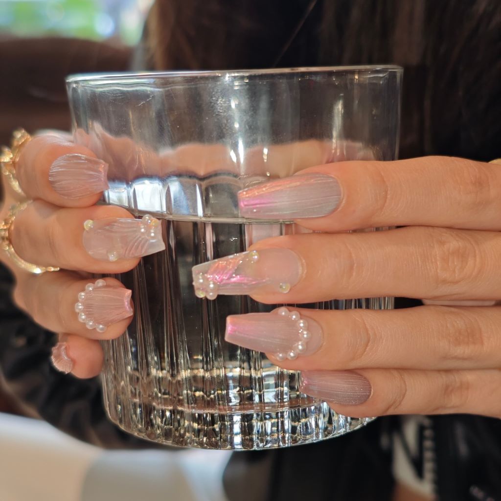 Mermaid's Blush Handmade Press On Nails - Arcanus Nails